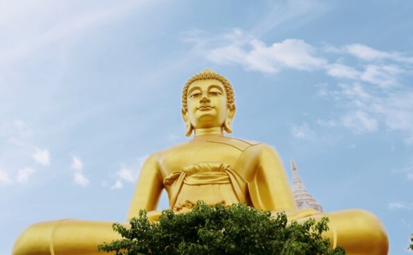 Wat Paknam Phasicharoen, Bangkok hidden gem