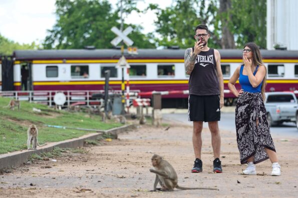 lopburi monkey temple, phra prang sam yot